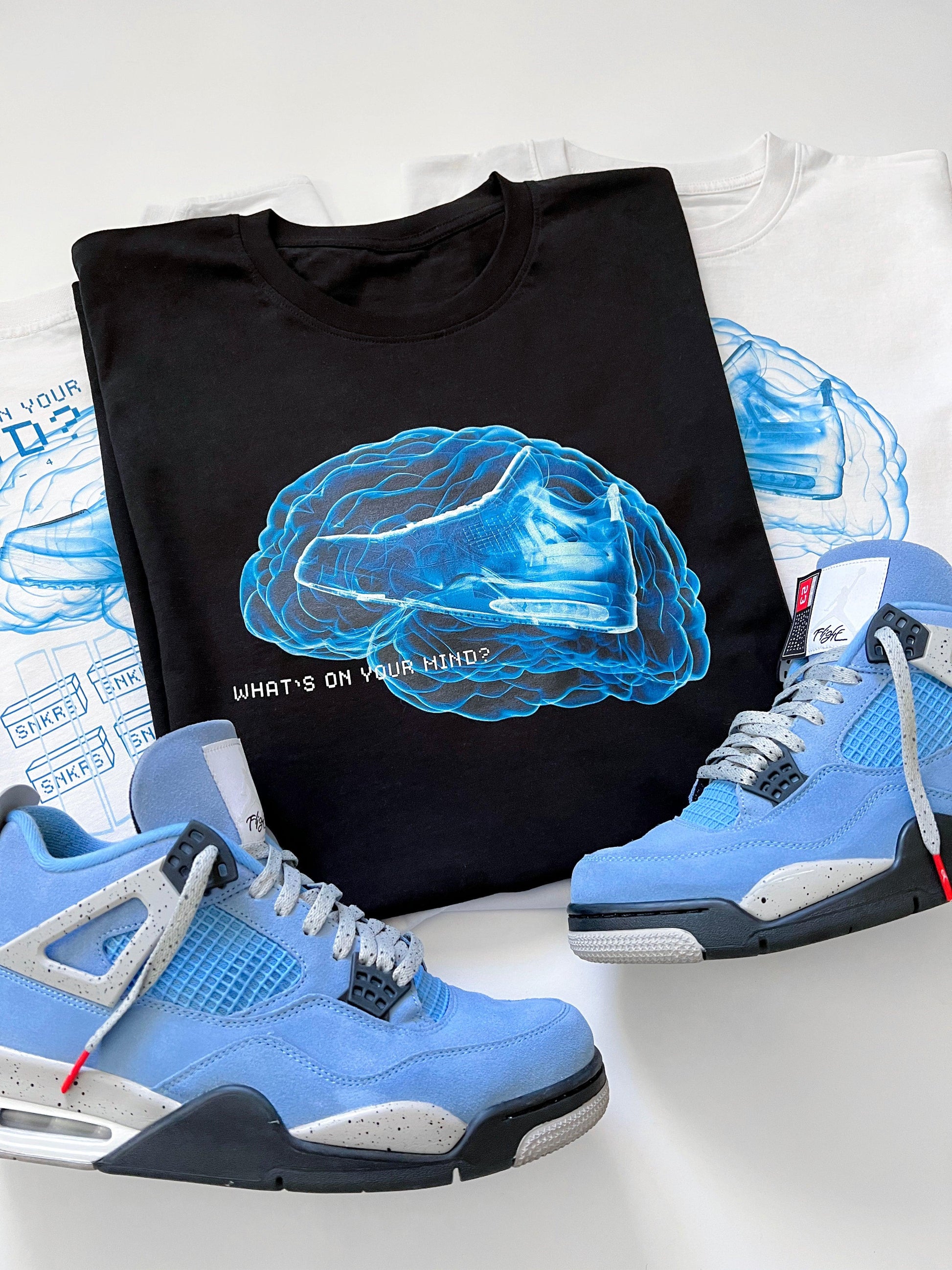 4 SNEAKER HEADS Men’s premium heavyweight tee - getfreshsoon